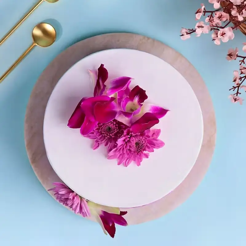 pinkpetalkissedvanillacake9747730caC1